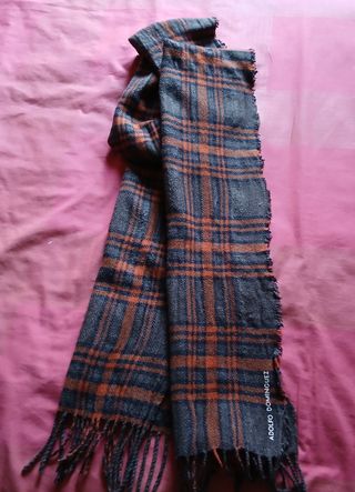 Bufanda Adolfo Domínguez cuadros