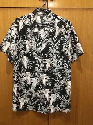 Camisa SHEIN Estampada Playa Manga Corta