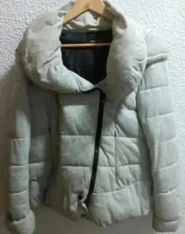 Abrigo New Yorker Cinza Tamanho XL