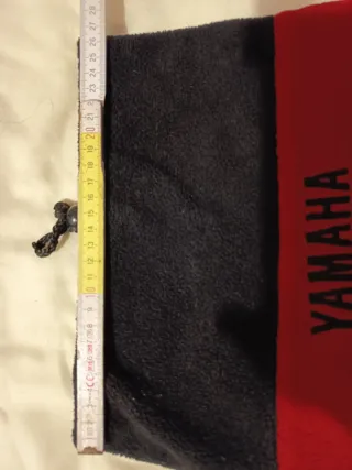 Scaldacollo Yamaha Motorsport Rosso/Nero