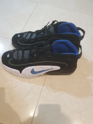 Nike Air Max Penny Zapatillas Negras y Azules