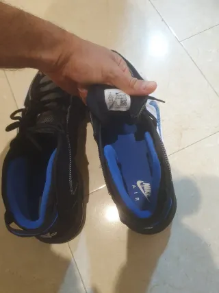 Nike Air Max Penny Zapatillas Negras y Azules