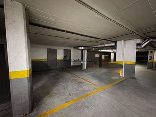 Garaje en venta en Zona Fernández Ladreda en Pontevedra