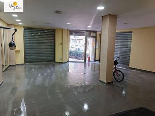 Local comercial en venta en Zona Campus Universitario en Burjassot
