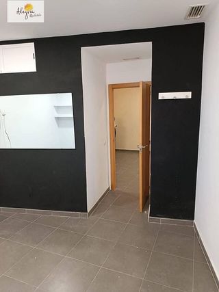 Local comercial en venta en Zona Campus Universitario en Burjassot