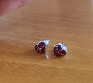 Pendientes Guess Corazón Rojo y Plateado
