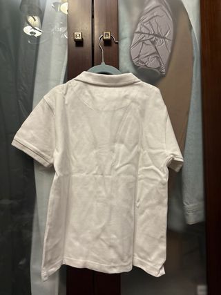 Polo niño beige. Zara. Talla 122cm