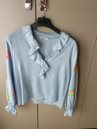 Blusa Basyco bordados colores talla única