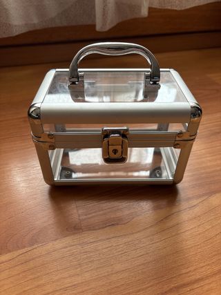 Estuche caja maquillaje o joyas transparente