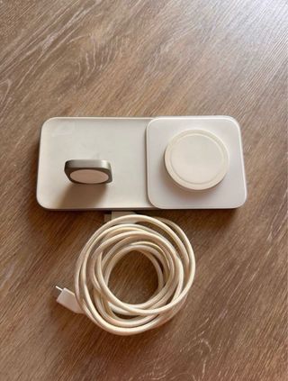 Base de Carga Nomad One Max