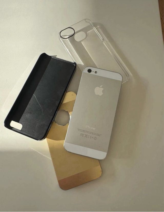 iPhone 5 con custodie rotto