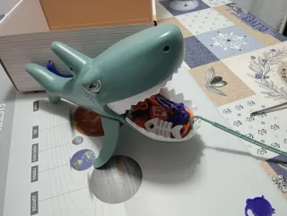 Juego Cuidado con el Tiburón Juguettos