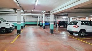 Garaje en venta en Ca n'Aurell en Terrassa