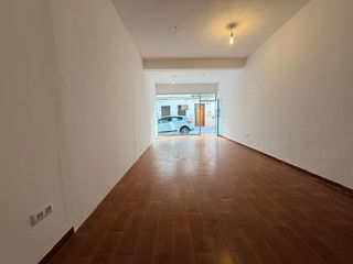 Local comercial en alquiler en Albaida