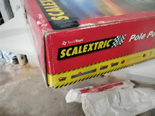 Scalextric Pole Position 1:32