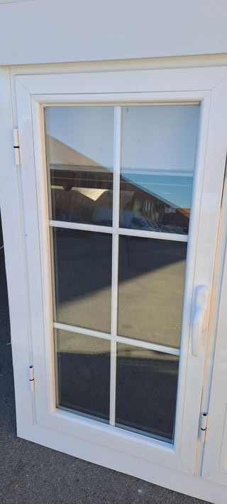 Ventana BLANCA 3 hojas abatibles y fija