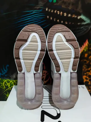 Nike Air Max 270 Blancas y Rosas
