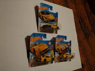 Hotwheels pack 3 coches