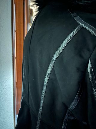 Chaqueta Koröshi Negra
