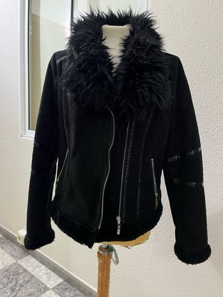 Chaqueta Koröshi Negra