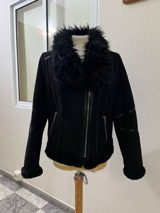 Chaqueta Koröshi Negra