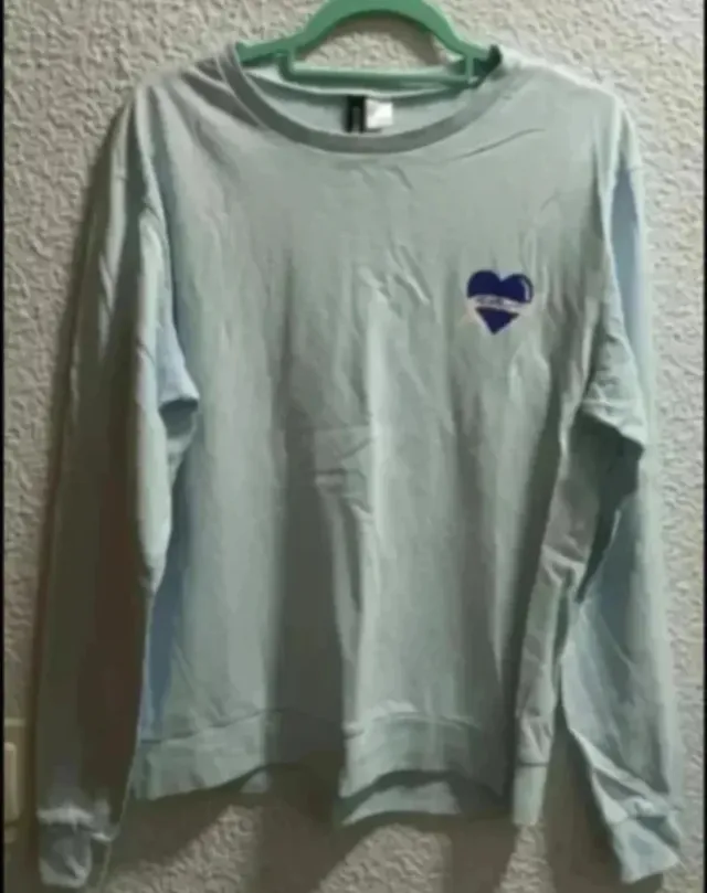 Sudadera H&M Corazón Azul Talla L