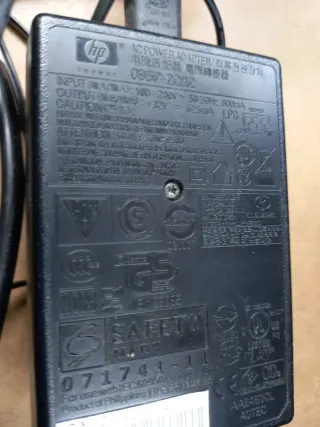 Adaptador HP AA24BSOL ASTEC