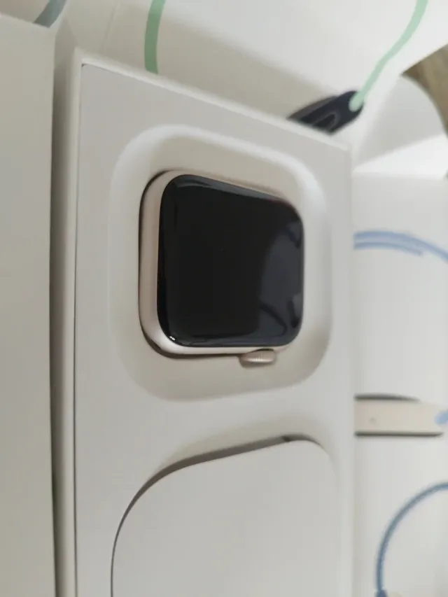 Apple Watch SE 3 40mm GPS Oro/Plata