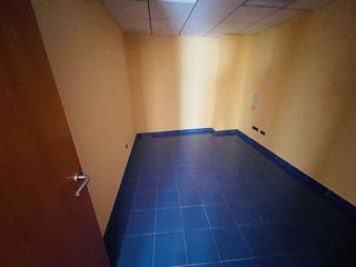 Edificio en venta en Albatera