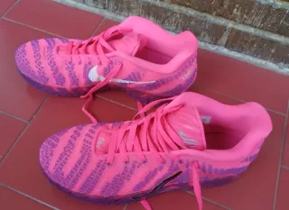 Zapatillas Baloncesto Nike Rosa/Morado