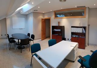 Oficina en alquiler en Centro en Palencia
