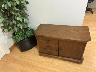 Mueble de entrada de madera