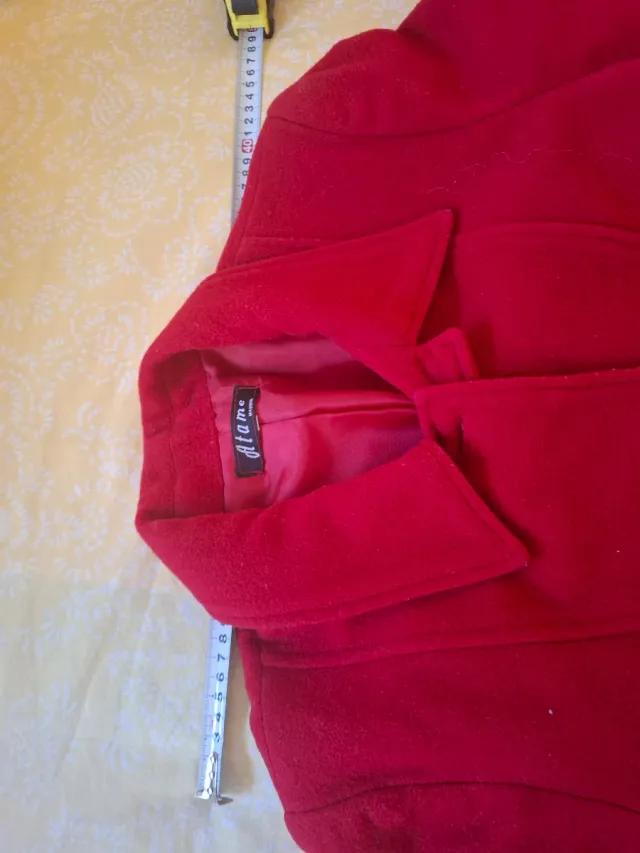 Abrigo rojo Atame Talla 38