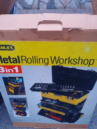 Caja de herramientas Stanley con ruedas