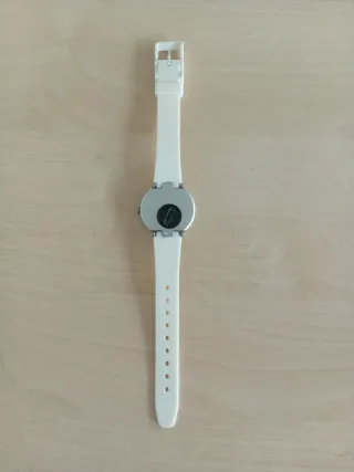 Reloj ESTROPEADO Flik Flak Blanco y Plateado