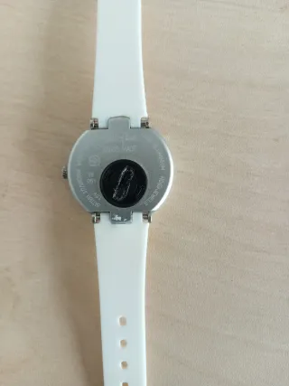 Reloj ESTROPEADO Flik Flak Blanco y Plateado