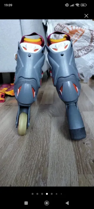 Patines en línea para niña y protecciones