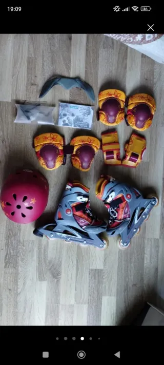 Patines en línea para niña y protecciones