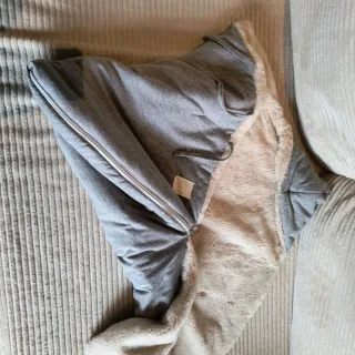 Saco invierno bebe petit alo color gris