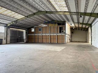 Nave industrial en venta en Arcas Reales - Pinar del Jalón en Valladolid