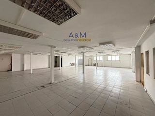 Nave industrial en venta en Arcas Reales - Pinar del Jalón en Valladolid