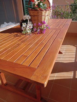 Mesa,( autèntica TEKA artesana )