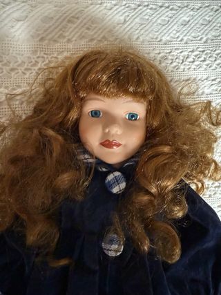 Muñeca porcelana antigua