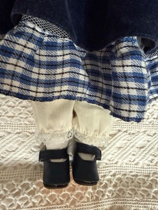 Muñeca porcelana antigua