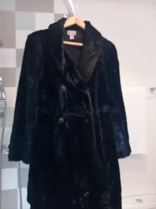 Abrigo corto H&M piel sintética negro