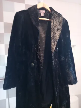 Abrigo corto H&M piel sintética negro