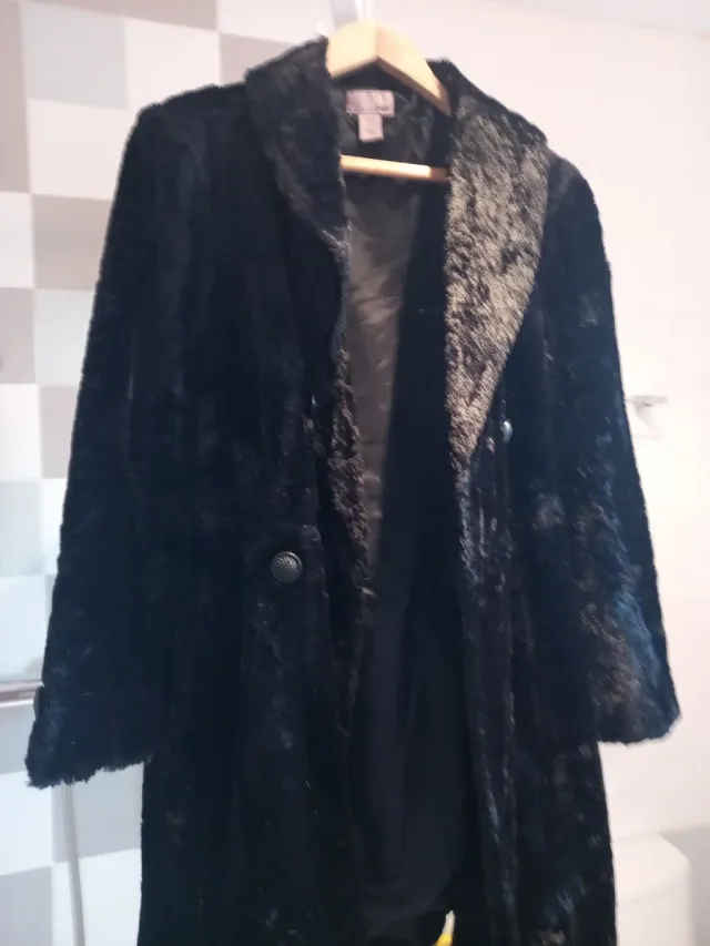 Abrigo corto H&M piel sintética negro