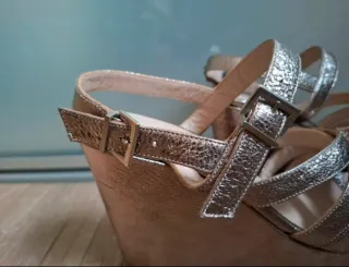 Sandalias Marisa Rey Doradas Talla 39