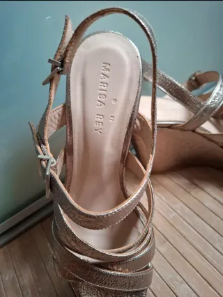 Sandalias Marisa Rey Doradas Talla 39