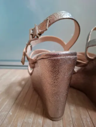 Sandalias Marisa Rey Doradas Talla 39